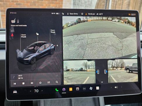 Used 2025 Tesla Model 3 Long Range image 40