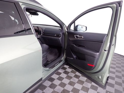 Used 2023 Kia Sportage X-Line w/ X-Line Premium Package AWD/4WD image 40