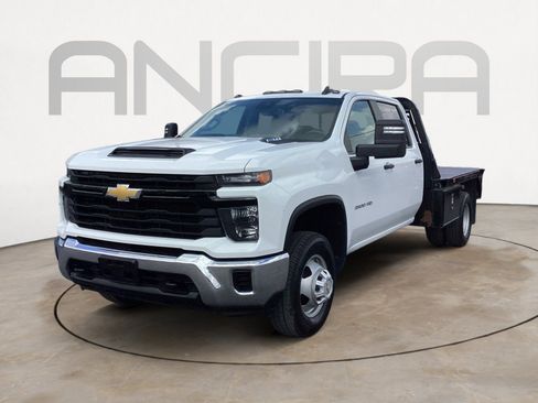 Used 2024 Chevrolet Silverado 3500 W/T w/ WT Convenience Package image 9