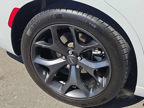 Used 2023 Chrysler 300 S RWD image 12