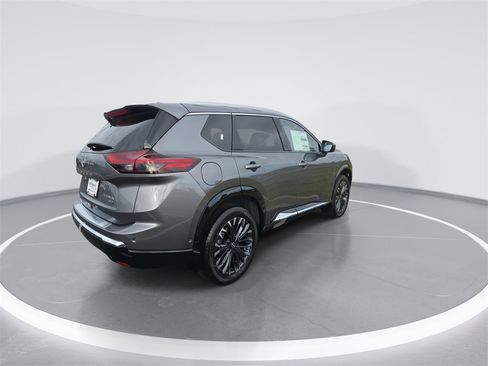 New 2026 Nissan Rogue Platinum w/ Platinum Premium Package image 8