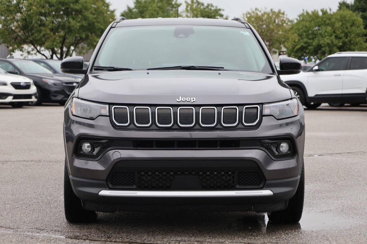Used 2022 Jeep Compass Limited AWD/4WD image 2