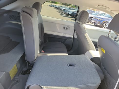 Certified 2024 Hyundai Ioniq 5 SEL RWD image 22