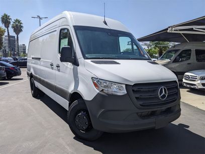 New 2025 Mercedes-Benz Sprinter 3500