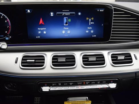 New 2025 Mercedes-Benz GLE 53 AMG 4MATIC image 27