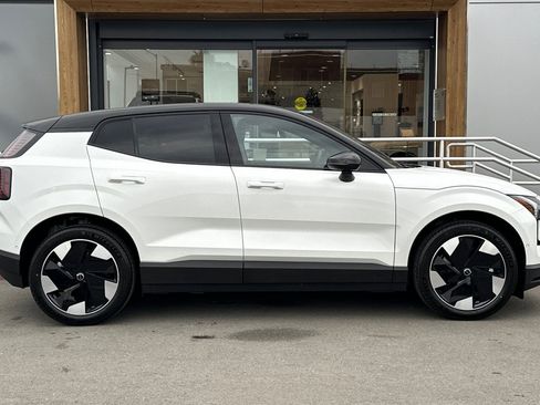 New 2026 Volvo EX30 Ultra w/ Climate Package image 8