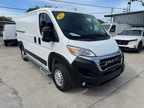 Used 2025 RAM ProMaster 2500 w/ U-Haul Equipment Group FWD image 2