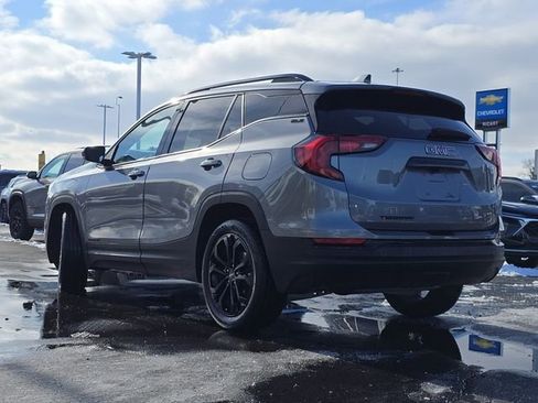 Used 2020 GMC Terrain SLE w/ Driver Convenience Package image 16