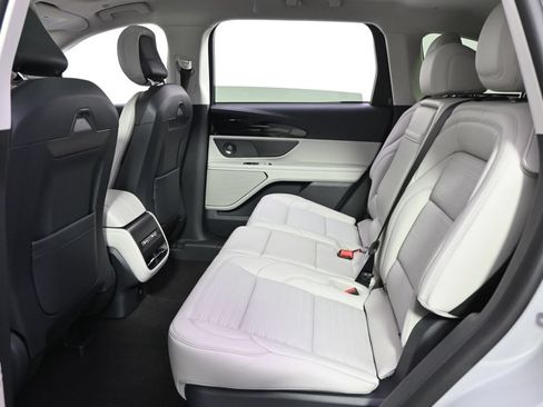 New 2026 Lincoln Nautilus Reserve AWD/4WD image 21