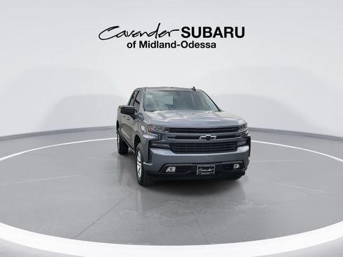 Used 2019 Chevrolet Silverado 1500 RST RWD image 2