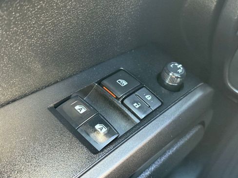 Certified 2022 Toyota Tacoma TRD Sport w/ Technology Package image 28