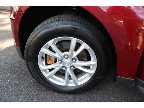 Used 2017 Chevrolet Equinox LT w/ Convenience Package AWD/4WD image 13