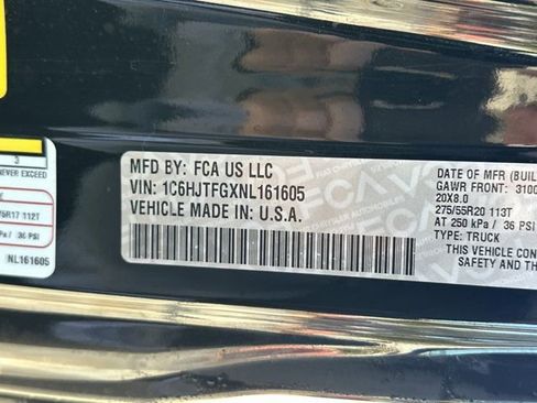 Certified 2022 Jeep Gladiator Overland image 33