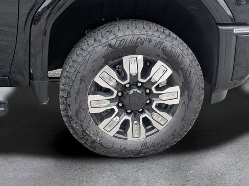 Used 2026 GMC Sierra 2500 Denali w/ Denali Reserve Package AWD/4WD image 6