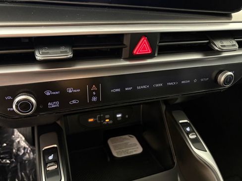 New 2026 Kia Sorento EX AWD/4WD image 26