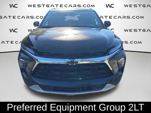 Used 2024 Chevrolet Blazer LT w/ Convenience Package FWD image 2