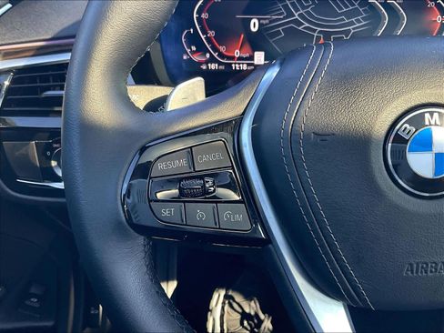 Used 2023 BMW 540i w/ Premium Package RWD image 22