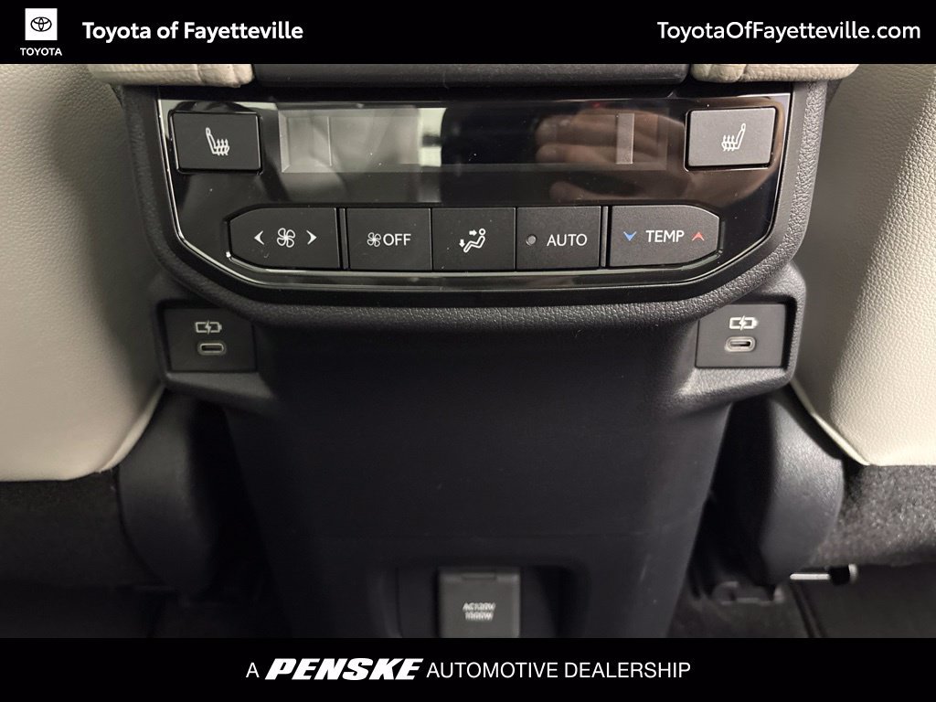 New 2026 Toyota Grand Highlander AWD Hybrid image 24