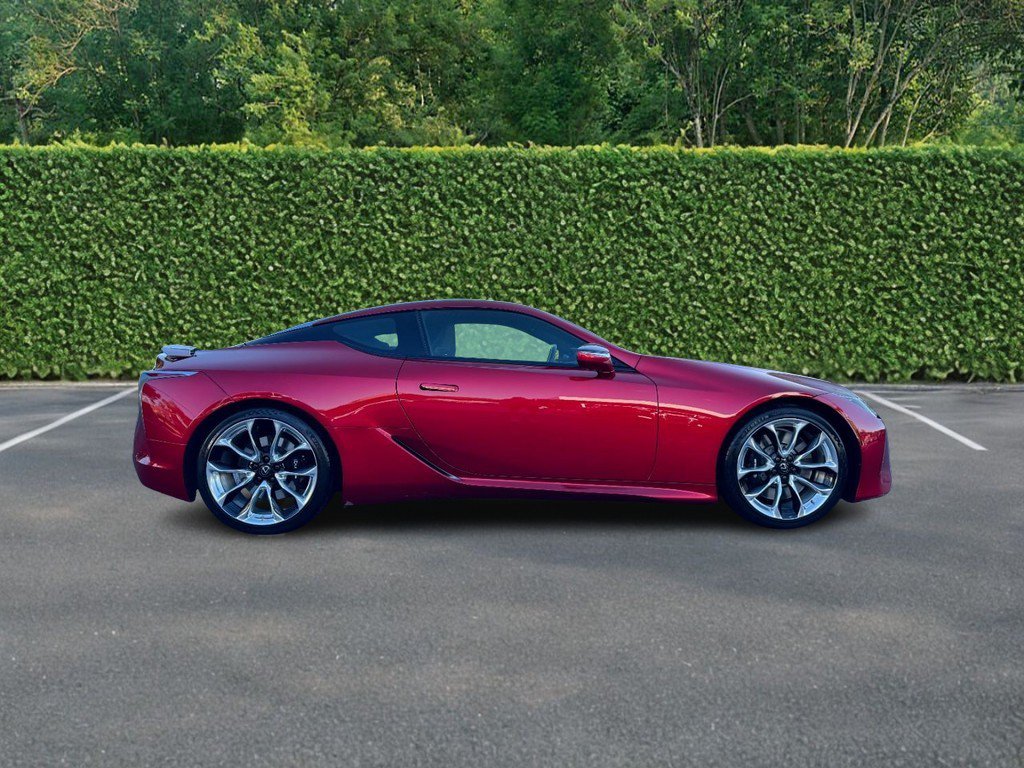 Used 2018 Lexus LC 500 Coupe w/ Performance Package RWD image 2