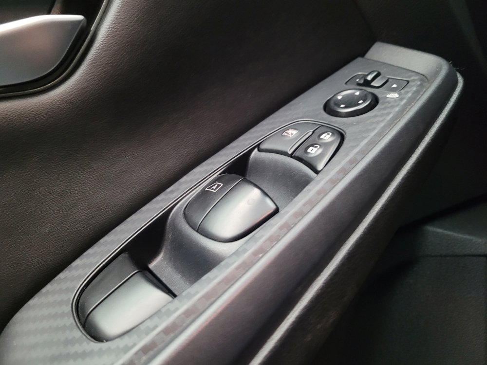 Used 2024 Nissan Sentra SV FWD image 27