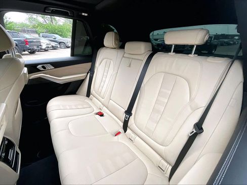 Used 2022 BMW X5 sDrive40i w/ Parking Assistance Package RWD image 21