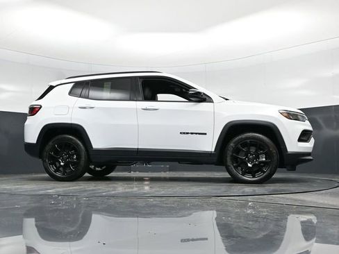 New 2026 Jeep Compass Latitude AWD/4WD image 61