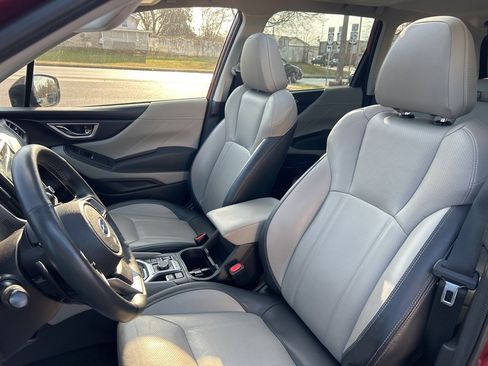Used 2022 Subaru Forester Limited image 25