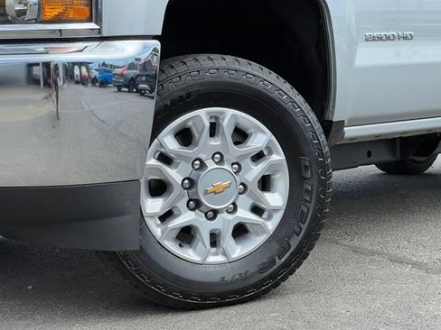 Used 2017 Chevrolet Silverado 2500 W/T w/ WT Fleet Convenience Package AWD/4WD image 2