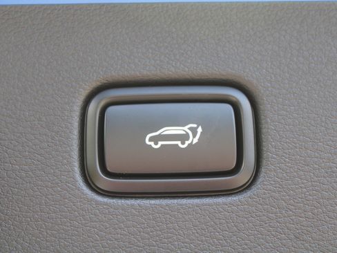 New 2026 Kia Sportage EX FWD image 11