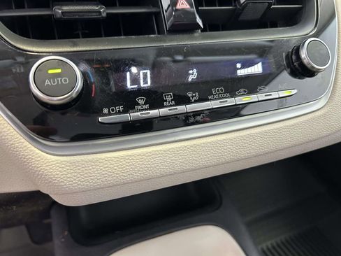 Certified 2023 Toyota Corolla LE FWD image 21