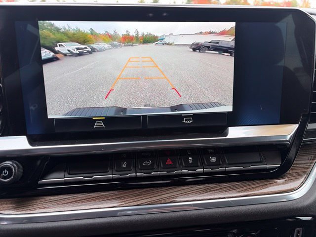 Used 2024 Chevrolet Silverado 3500 LT w/ Convenience Package AWD/4WD image 22