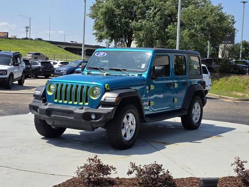 Used 2019 Jeep Wrangler Unlimited Sport S AWD/4WD image 7
