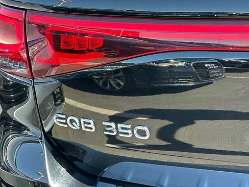 Used 2023 Mercedes-Benz EQB 350 4MATIC SUV image 36