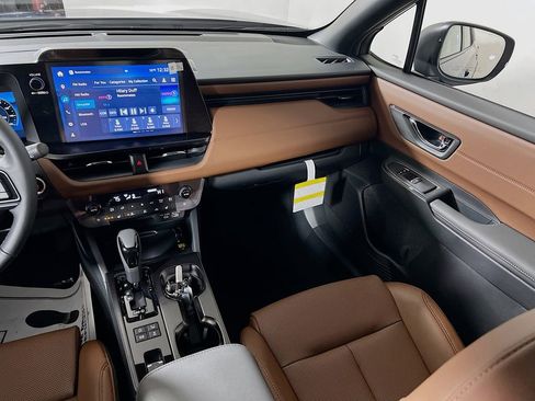 New 2026 Subaru Outback Touring XT image 18