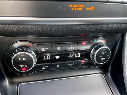 Used 2019 Mercedes-Benz GLA 250 image 30