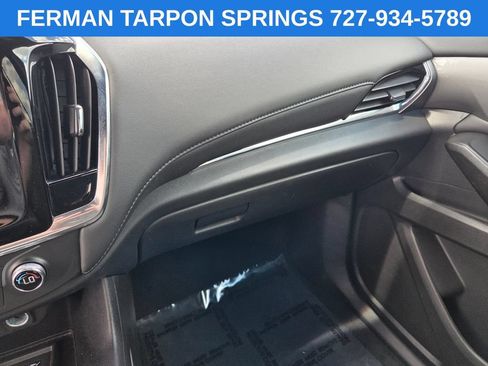 Used 2023 Chevrolet Traverse LT FWD image 31