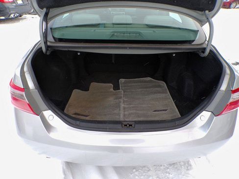 Used 2008 Toyota Camry LE image 16