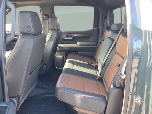 New 2026 Chevrolet Silverado 1500 High Country AWD/4WD image 11