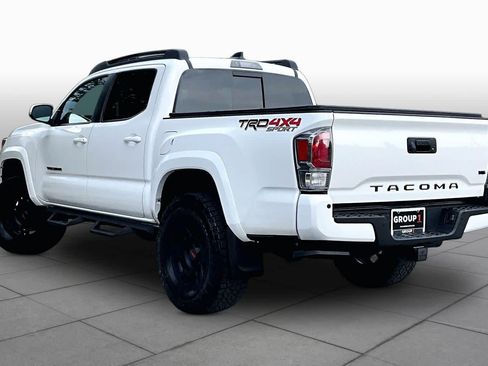 Used 2022 Toyota Tacoma TRD Sport w/ TRD Premium Sport Package AWD/4WD image 12
