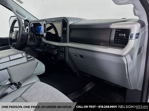 Used 2025 Ford F250 XLT w/ Black Appearance Package AWD/4WD image 29