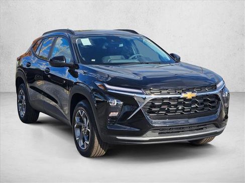 New 2026 Chevrolet Trax LT image 6