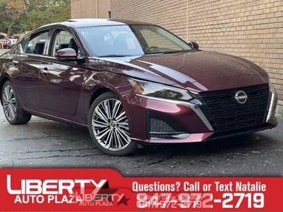 Used 2024 Nissan Altima 2.5 SL