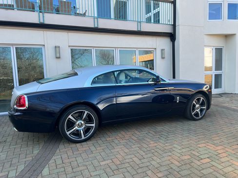 Used 2015 Rolls-Royce Wraith RWD image 4