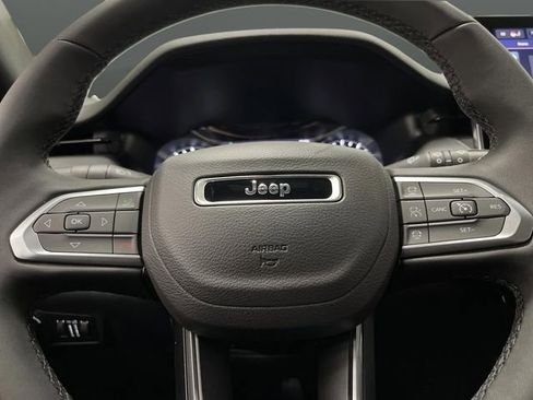 New 2026 Jeep Compass Limited image 15