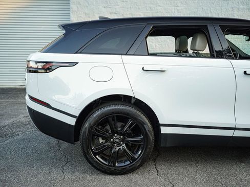 Used 2022 Land Rover Range Rover Velar S AWD/4WD image 15