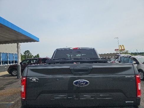 Used 2020 Ford F150 XLT w/ Equipment Group 302A Luxury RWD image 5