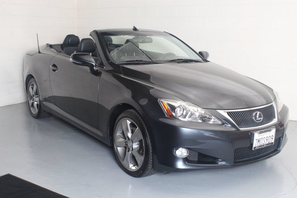 Used 2010 Lexus IS 250C w/ Luxury Pkg RWD image 1