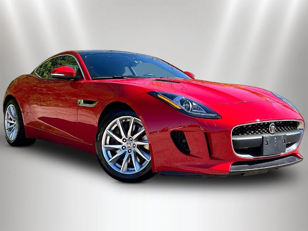 Used 2016 Jaguar F-TYPE Coupe RWD image 3