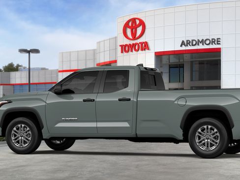 New 2026 Toyota Tundra SR5 AWD/4WD image 5