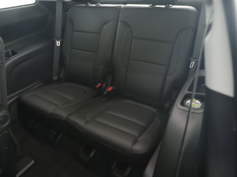 Used 2018 GMC Acadia SLT image 23